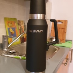 Термос STANLEY MASTER 1,3L 10-02659-015 черный