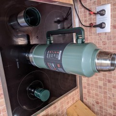 Термос STANLEY CLASSIC 2,3L 10-07935-001 темно-зеленый